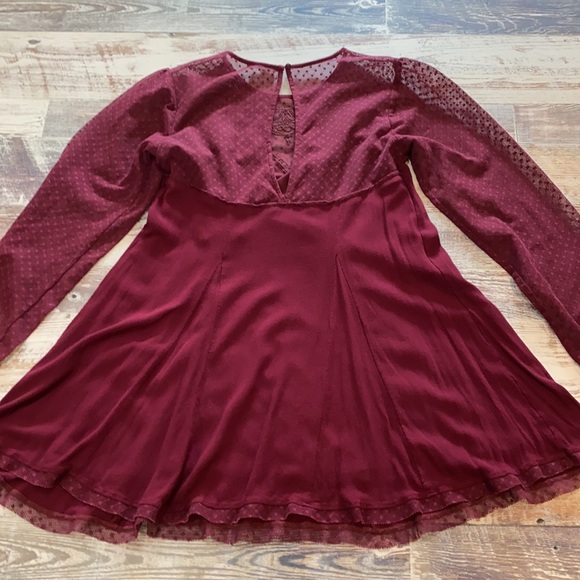 Ee: some Long Sleeve Blouse - Picture 2 of 4